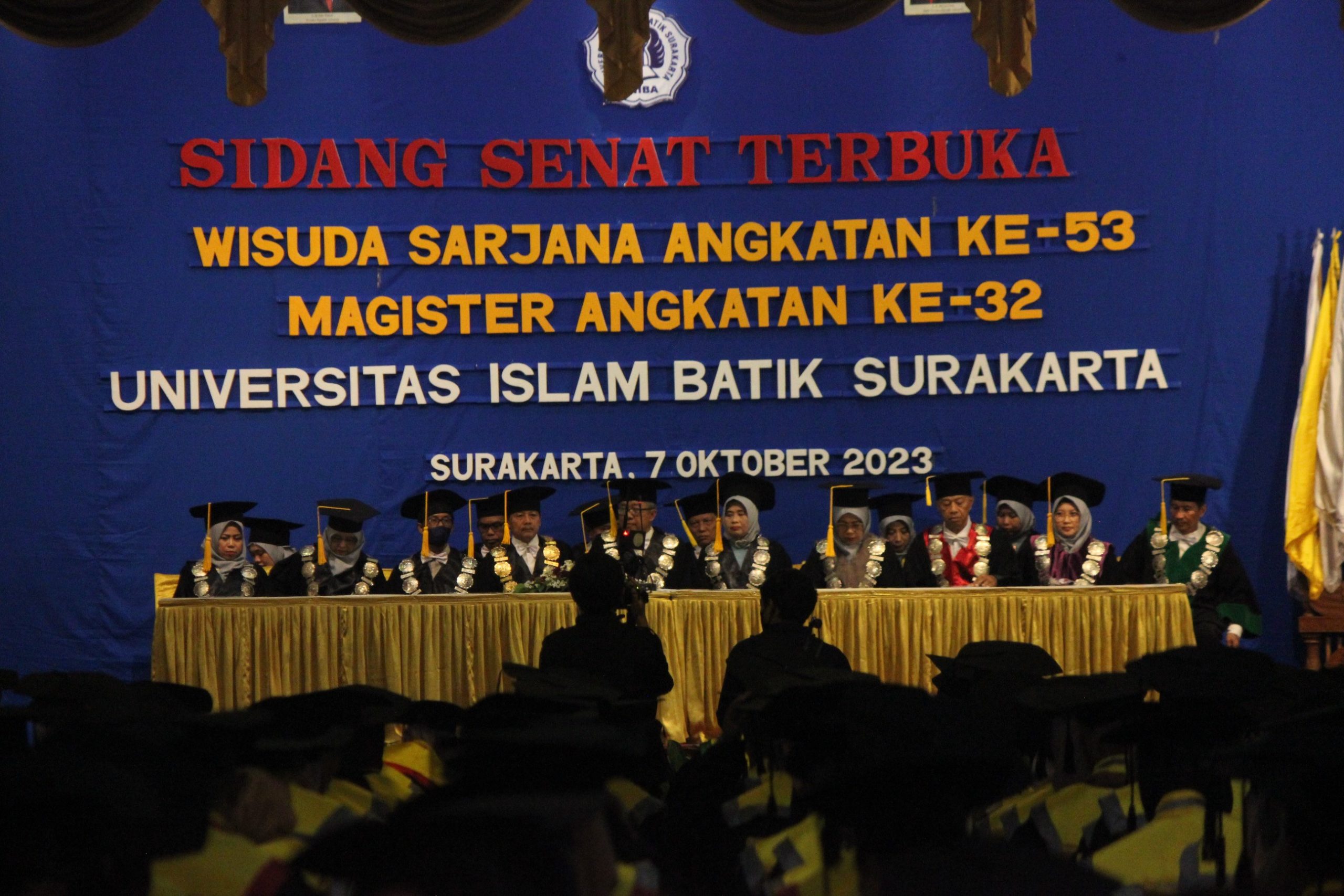 WISUDA SARJANA ANGKATAN KE-53 DAN WISUDA MAGISTER ANGKATAN KE-32 UNIBA ...